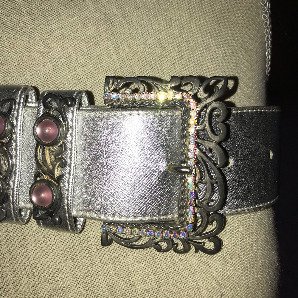 Iridescent Rhinestone clasped silver belt